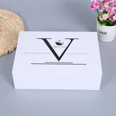 Magnetic Lid Gift Box Couleur blanche